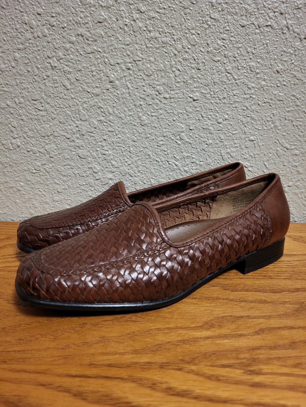 St. John's Bay Brown Leather Loafers Size 6M